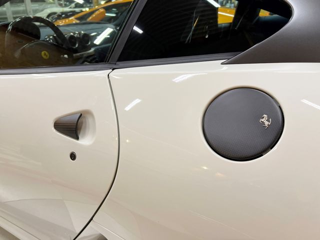 Ferrari 599 2009-01 194382-11