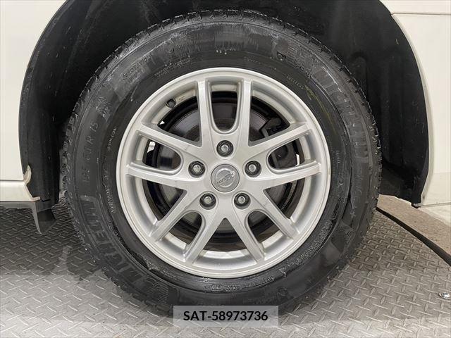 Nissan SERENA 2018-05 210489-14