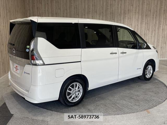 Nissan SERENA 2018-05 210489-4