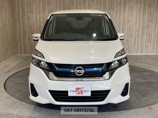 Nissan SERENA 2018-05 210489-1