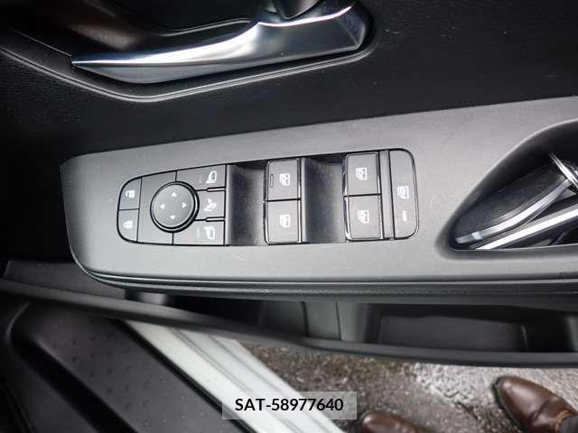 Nissan SERENA 2022-12 385624-12