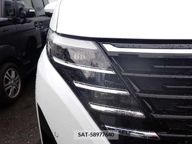 Nissan SERENA 2022-12 385624-4