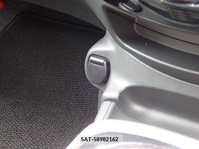 Nissan NOTE 2020-10 373146-26