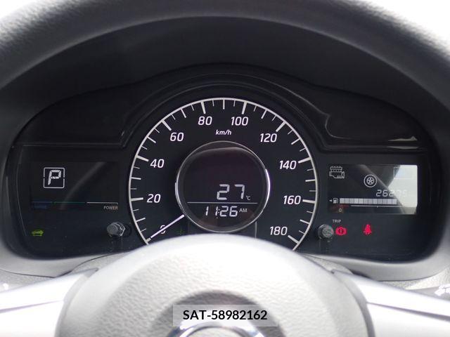 Nissan NOTE 2020-10 373146-4
