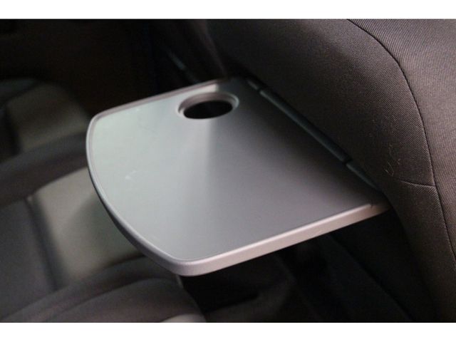 Renault KANGOO 2018-09 7732-19