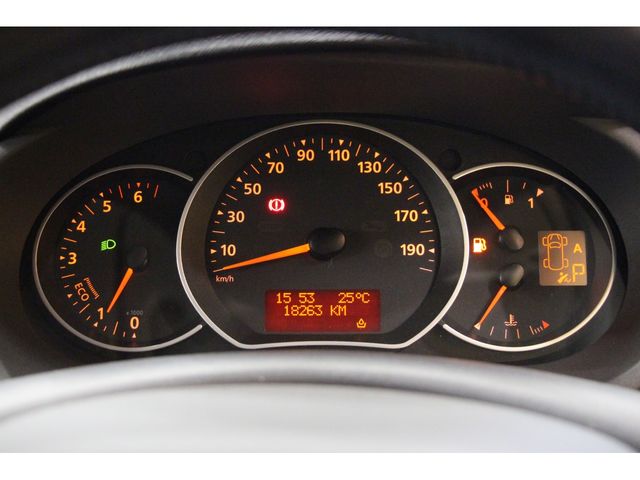 Renault KANGOO 2018-09 7732-3