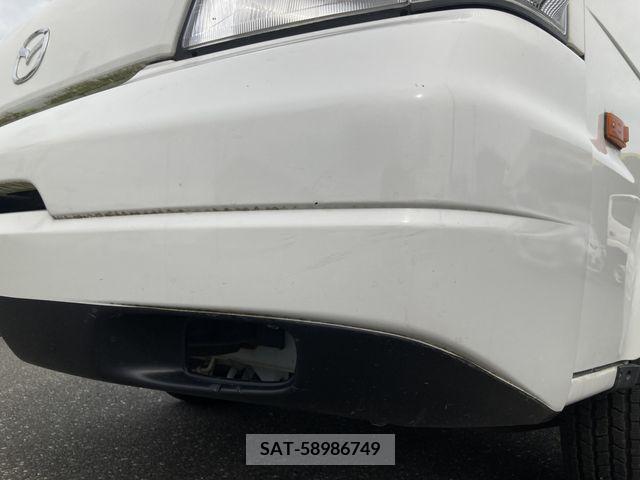 Mazda BONGO VAN 2017-04 263247-13