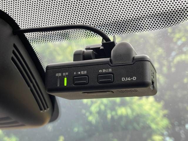 Nissan SERENA 2019-03 194977-8