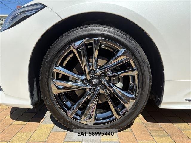 Toyota CROWN SEDAN 2022-04 445425-10
