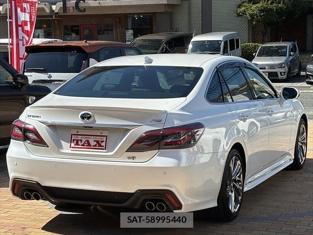Toyota CROWN SEDAN 2022-04 445425-3