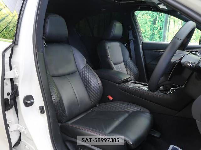 Nissan SKYLINE 2020-02 242933-11