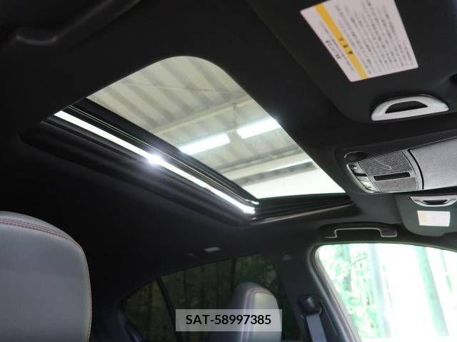 Nissan SKYLINE 2020-02 242933-4