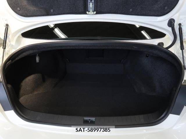 Nissan SKYLINE 2020-02 242933-13