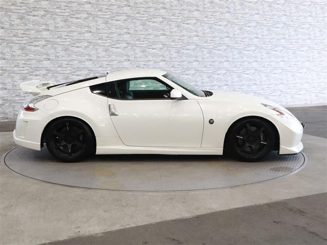 Nissan FAIRLADY Z 2012-02 15612-8