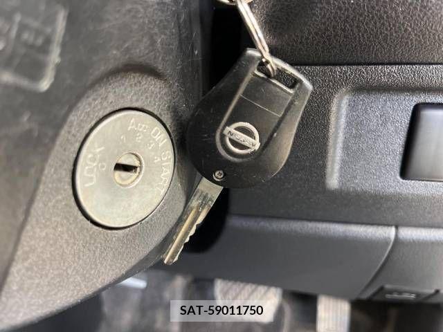 Nissan MARCH 2015-06 308086-4