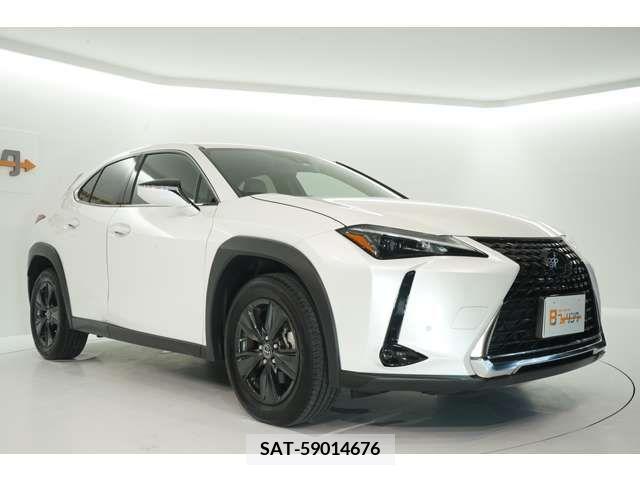 Lexus UX 2022-11 353965-7