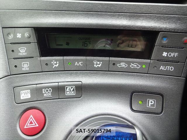 Toyota PRIUS 2015-07 281861-15