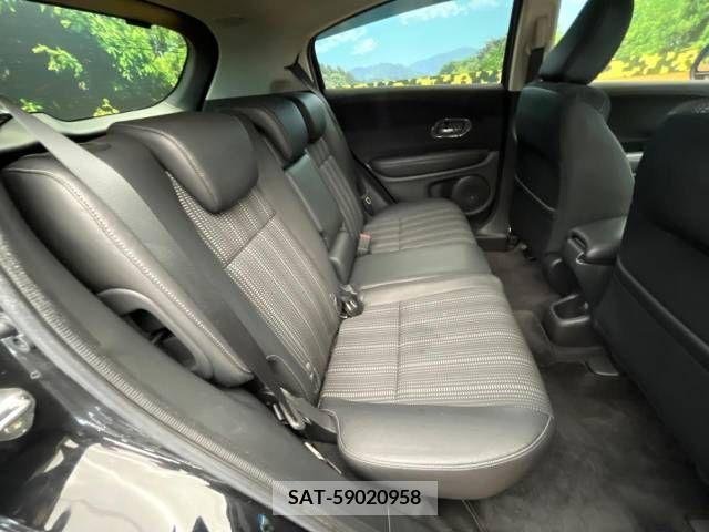 Honda VEZEL 2015-09 341486-9