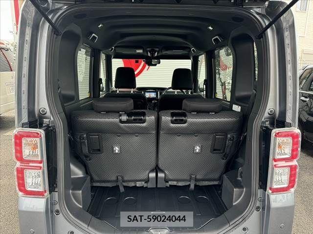 Toyota Pixis Mega 2018-12 384915-19