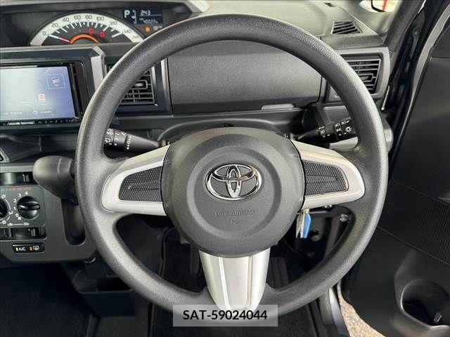 Toyota Pixis Mega 2018-12 384915-6
