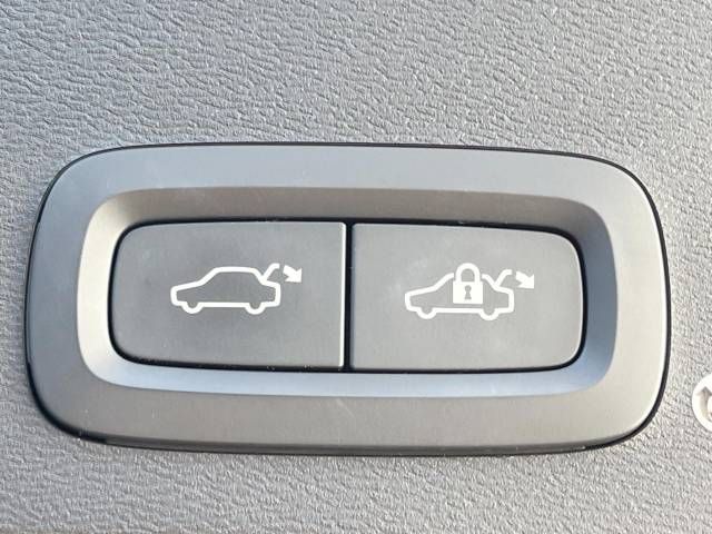 Volvo XC40 2019-02 183592-14