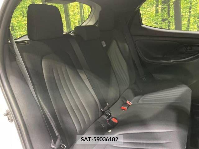 Toyota YARIS 2022-07 290815-9