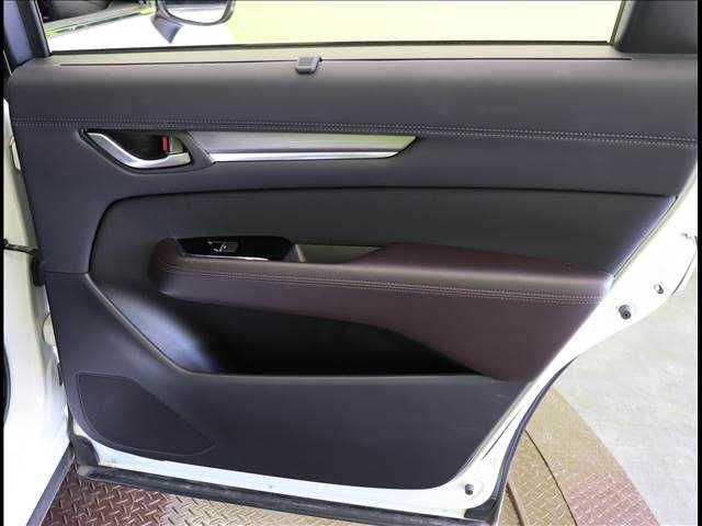 Mazda CX-8 2018-02 186617-25