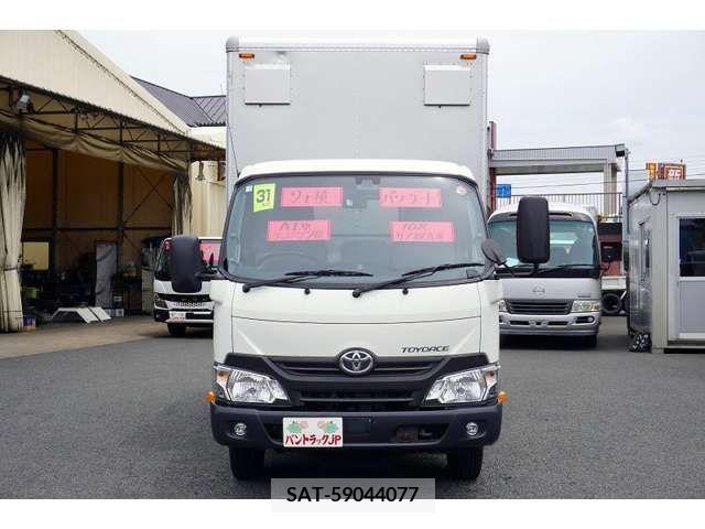 Toyota TOYOACE 2019-02 332796-1