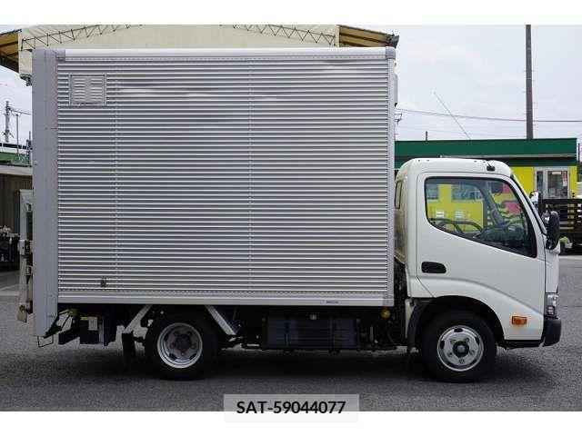 Toyota TOYOACE 2019-02 332796-4