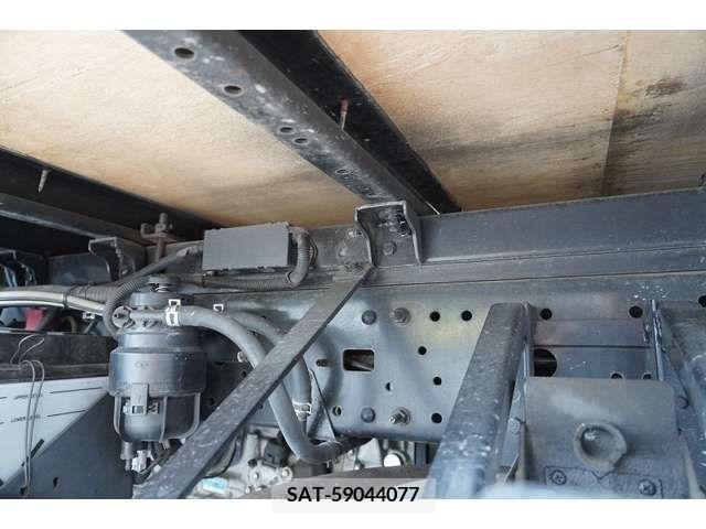 Toyota TOYOACE 2019-02 332796-12