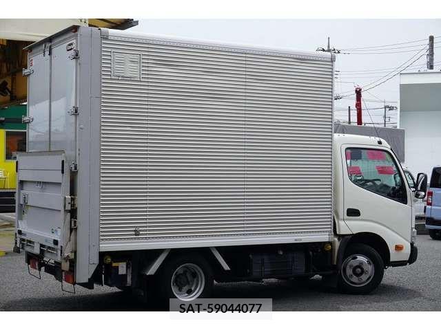 Toyota TOYOACE 2019-02 332796-7