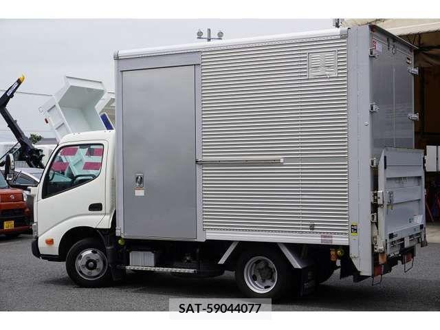 Toyota TOYOACE 2019-02 332796-6