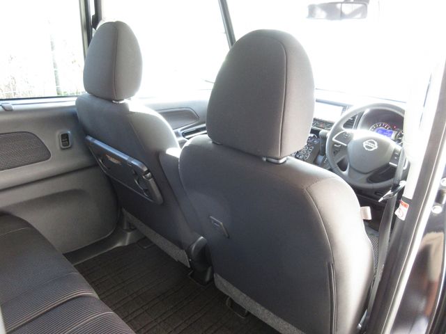 Nissan DAYZ ROOX 2018-10 12166-8