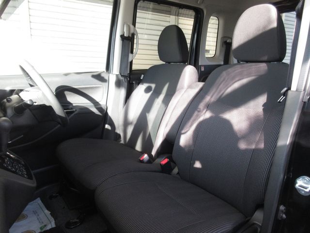Nissan DAYZ ROOX 2018-10 12166-10