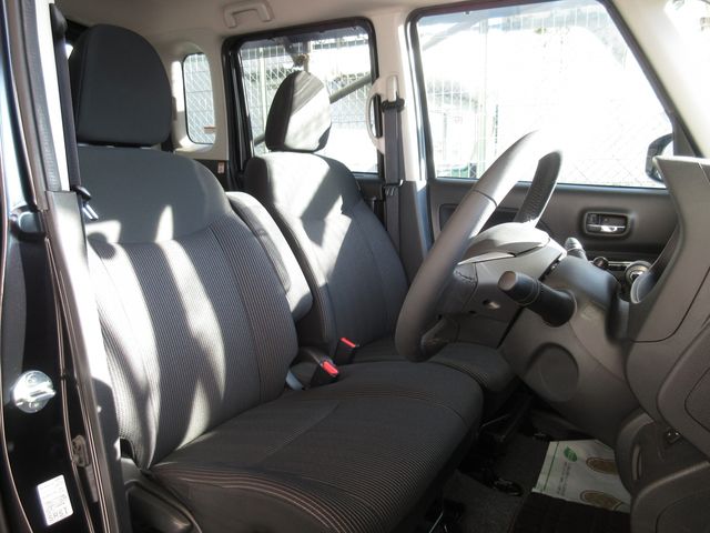 Nissan DAYZ ROOX 2018-10 12166-5