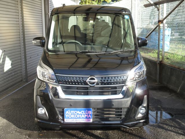 Nissan DAYZ ROOX 2018-10 12166-1