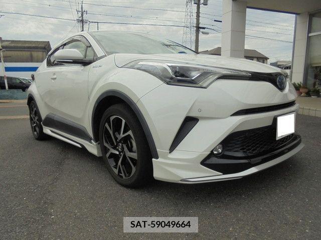 Toyota C-HR 2018-07 323049-3