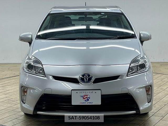 Toyota PRIUS 2013-08 223098-16