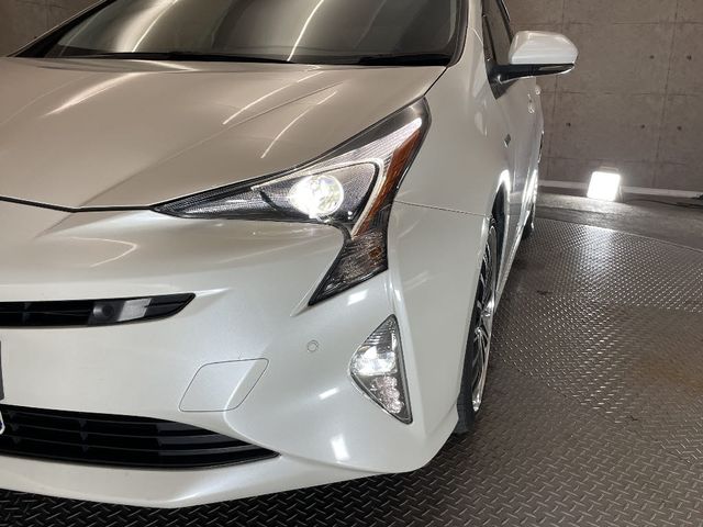 Toyota PRIUS 2018-09 14003-14
