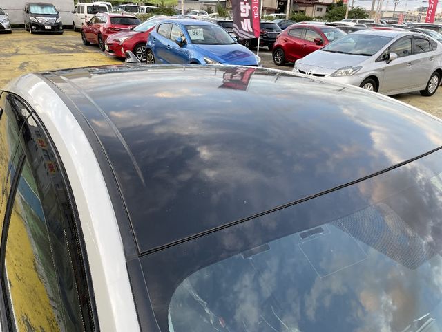 Toyota PRIUS 2018-09 14003-16