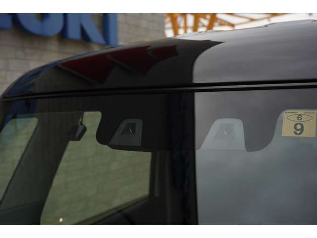 Suzuki SPACIA 2021-09 193208-13