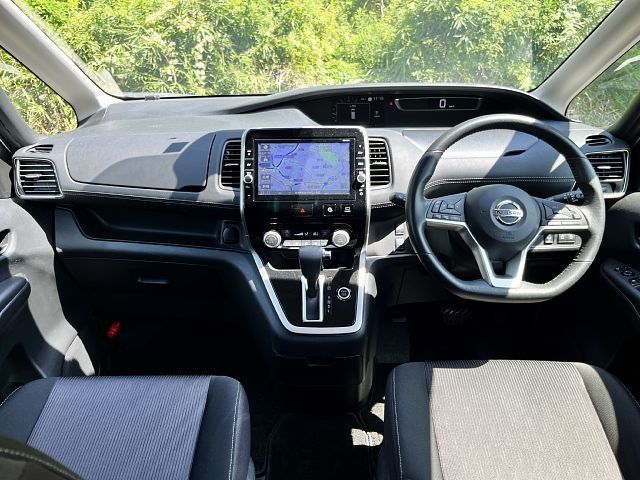 Nissan SERENA 2018-09 5907-1