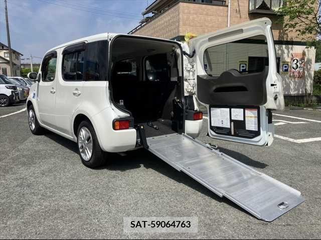 Nissan CUBE 2015-03 295459-0