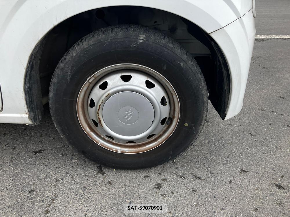 Suzuki ALTO 2017-08 258476-19