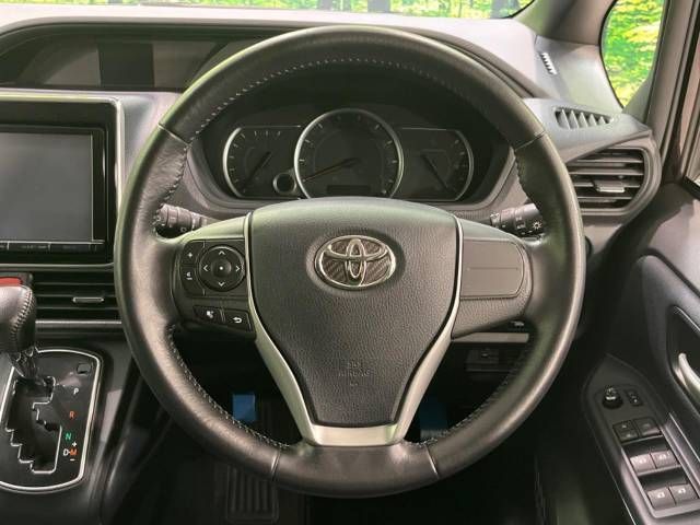 Toyota VOXY 2014-09 17416-11
