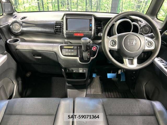 Honda N BOX CUSTOM 2017-03 364906-1