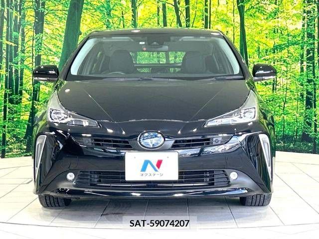 Toyota PRIUS 2019-06 322565-14