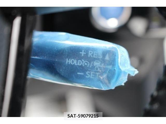 Toyota PRIUS 2017-12 281769-4