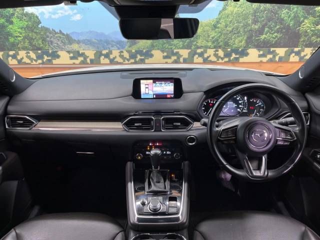 Mazda CX-8 2019-01 190682-1