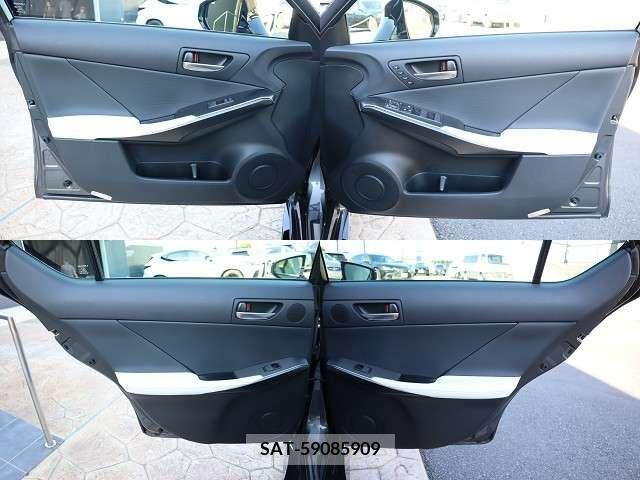 Lexus IS 2022-11 362843-26